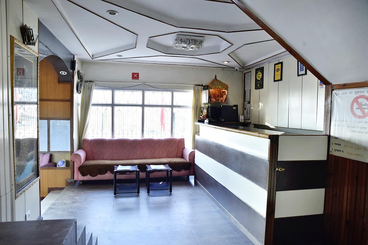 Oyo 8917 Hotel Crystal Palace Шимла Екстериор снимка