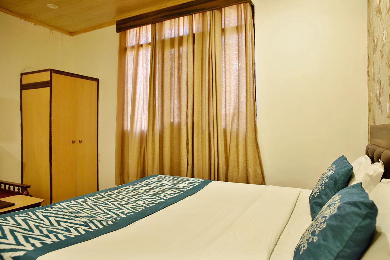 Oyo 8917 Hotel Crystal Palace Шимла Екстериор снимка