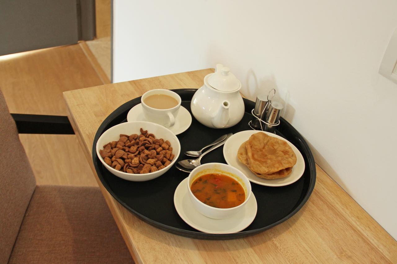 Oyo 8917 Hotel Crystal Palace Шимла Екстериор снимка